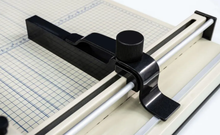 Guilhotina Semi Industrial A3 – Corte de até 400 folhas